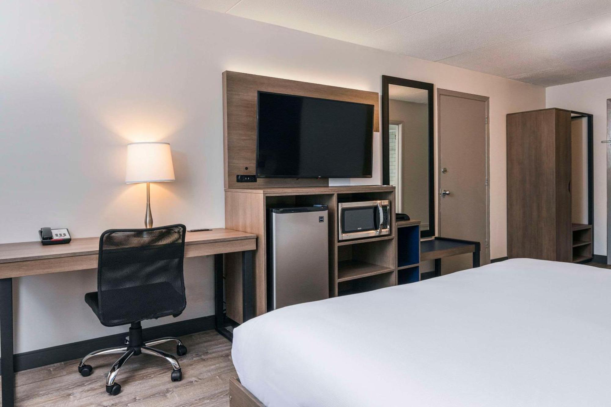 Hotel Comfort Kingston